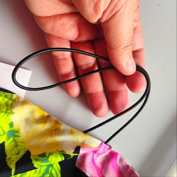 AFRM Penny Reversible Crop Top. Size L - Picture 14 of 15